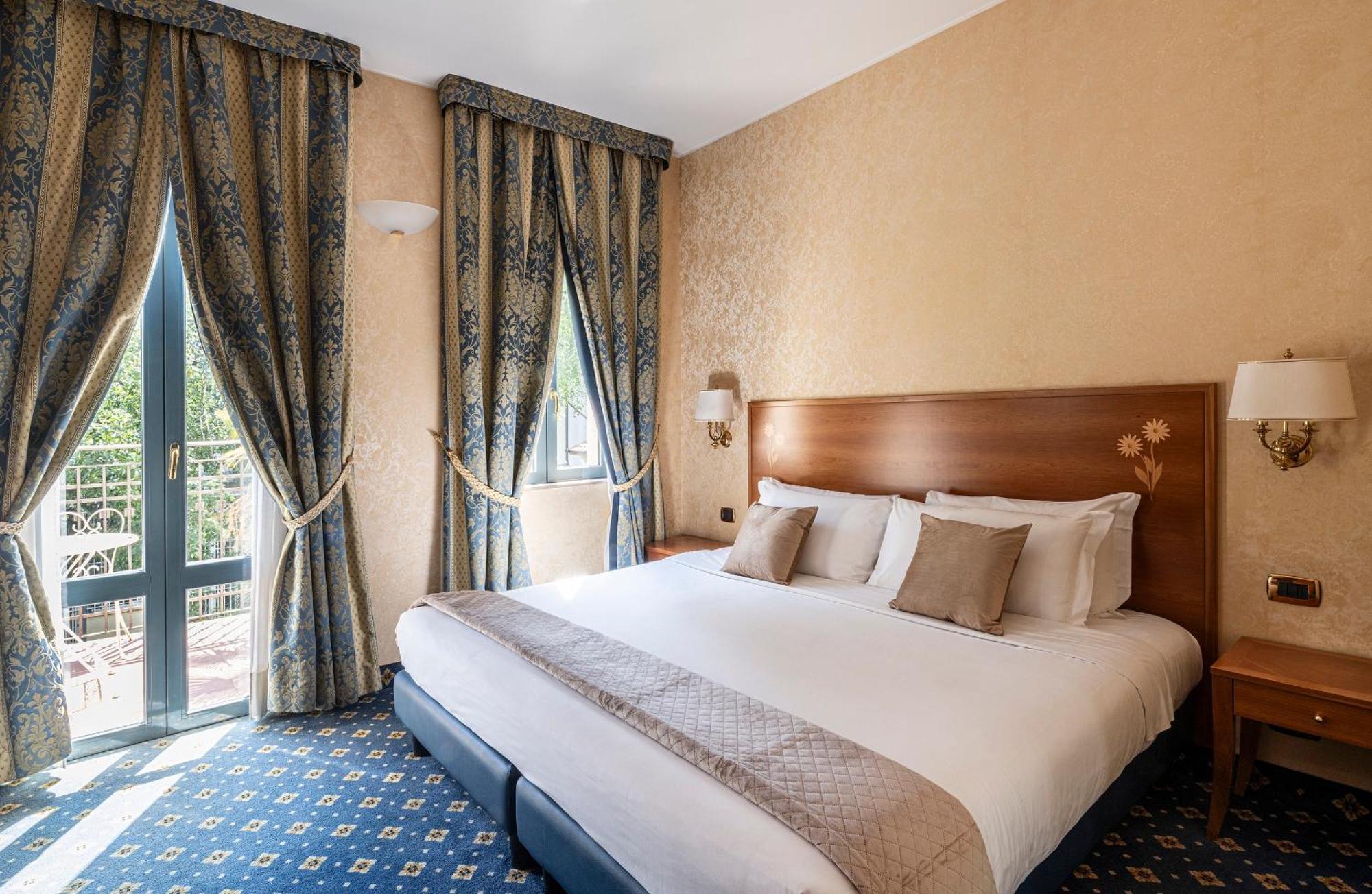 Dieci Hotel